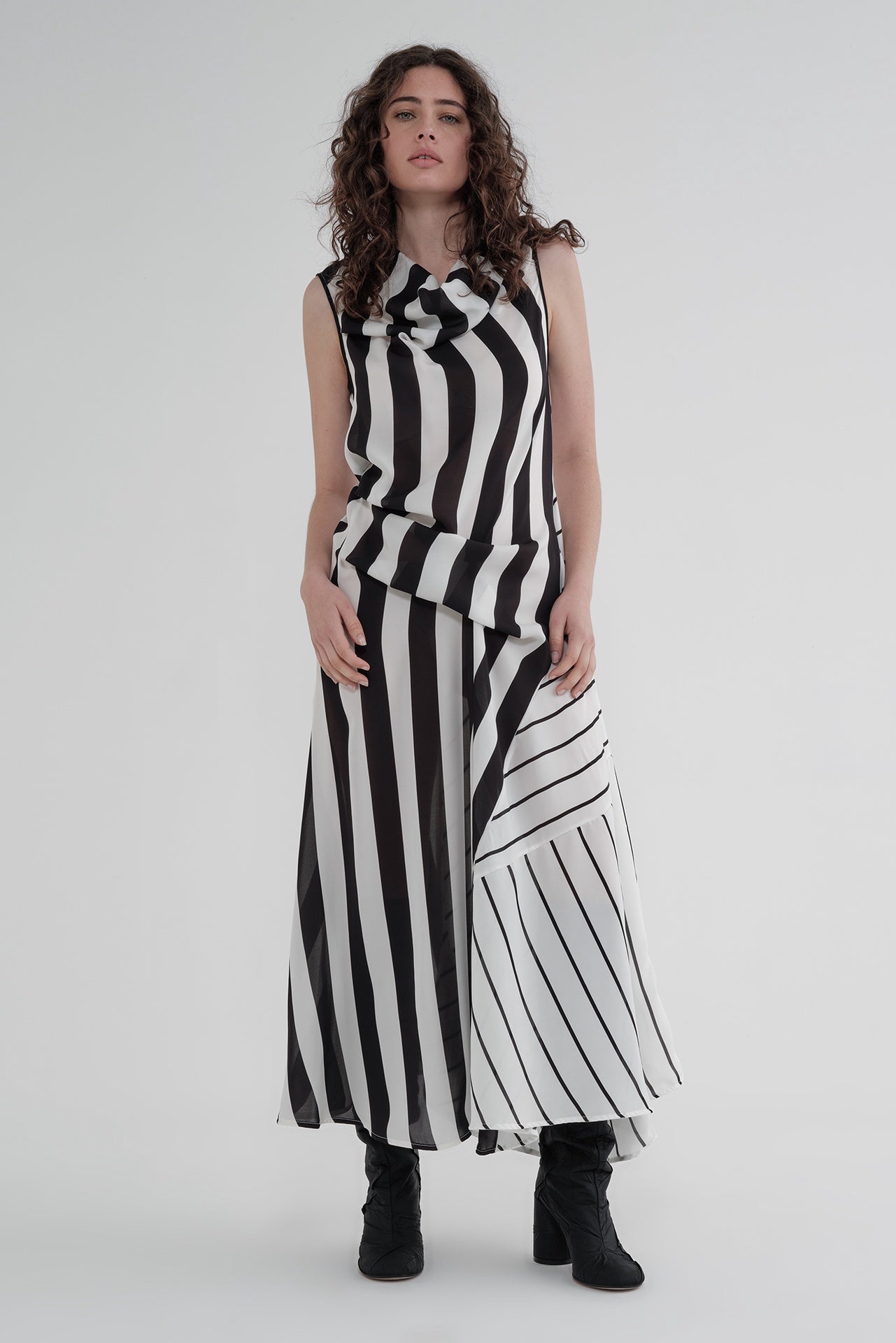 Stripe Edifice Dress - Black Bold/narrow Stripe in Stripe - Taylor