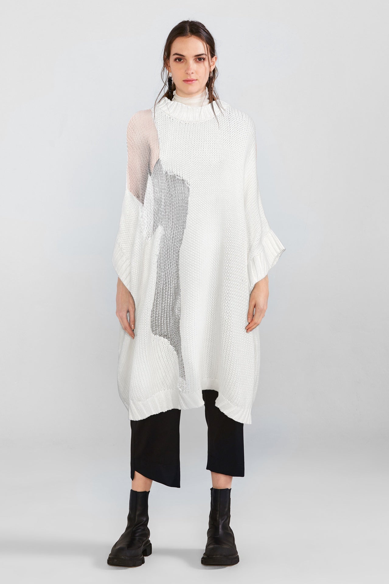 Ivory cotton outlet sweater