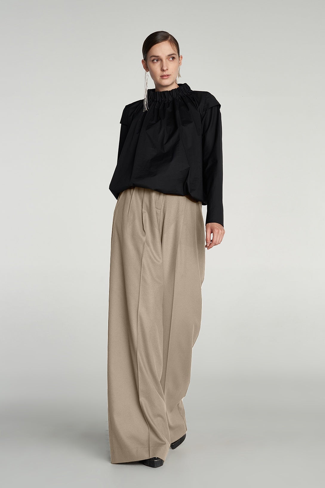 Teem Pant - Husk in Beige - Taylor